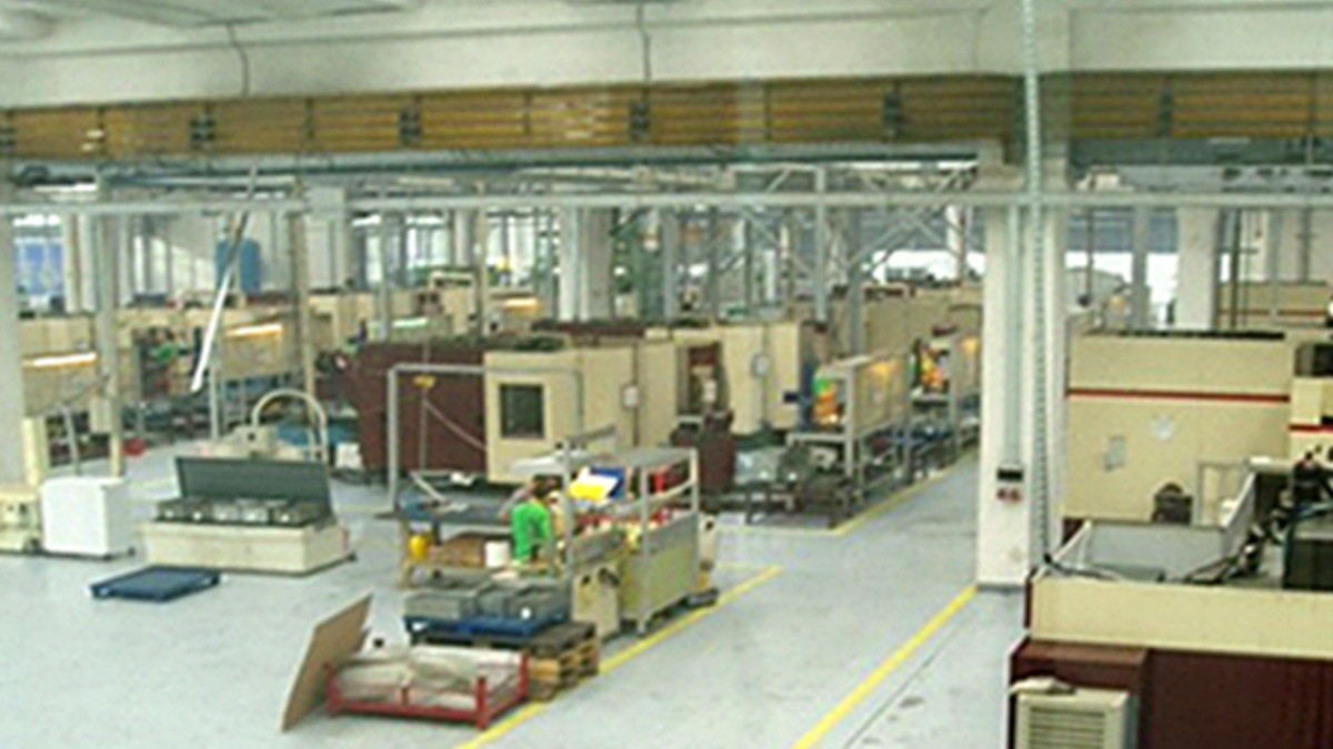 Alegerea regiunii Braşov pentru înfiinţarea unei noi unităţi de producţie Schaeffler în România.