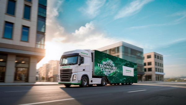 Schaeffler European Roadshow 2026 ajunge în România cu un camion expozițional dedicat produselor și tehnologiilor Schaeffler 